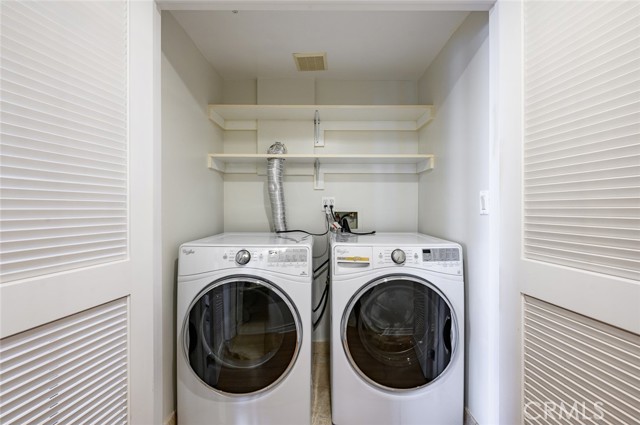 1828 Glendon Avenue, Los Angeles CA: https://media.crmls.org/medias/2399a99a-36d9-4d00-a75a-601b8025c32c.jpg