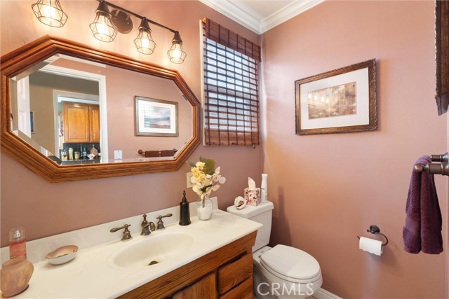 729 Longfellow Avenue, Hermosa Beach CA: https://media.crmls.org/medias/239ab874-701d-43a0-936b-92a1934a09cf.jpg