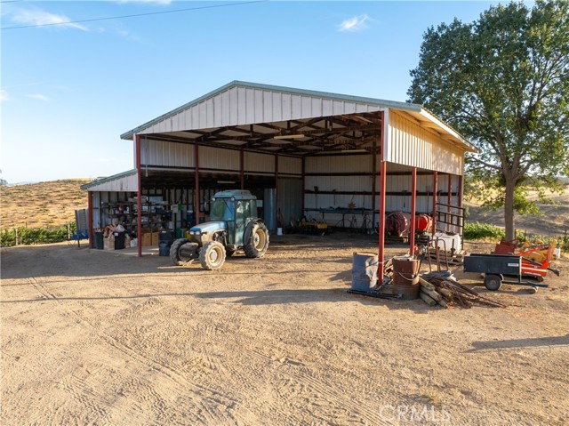 1825 Nygren Road, San Miguel CA: https://media.crmls.org/medias/239b1929-a708-45a9-8bde-f4e13d1a5f34.jpg