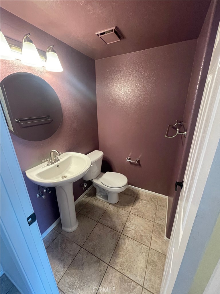 https://media.crmls.org/medias/239c1d75-49d0-4bc2-9e10-7cace2236719.jpg?preset=X-Large