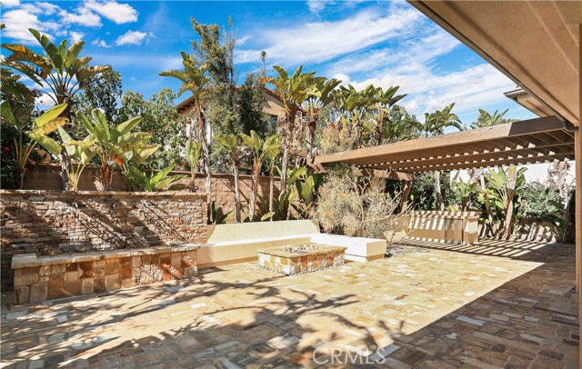 Detail Gallery Image 2 of 61 For 115 Candleglow, Irvine,  CA 92602 - 5 Beds | 5/1 Baths