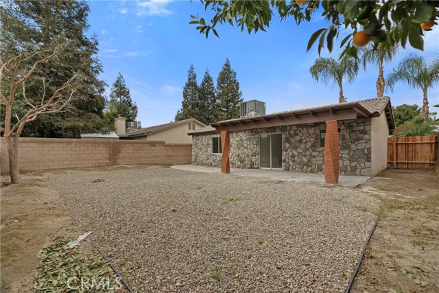 Detail Gallery Image 31 of 33 For 333 Tanner Michael, Bakersfield,  CA 93308 - 2 Beds | 1 Baths