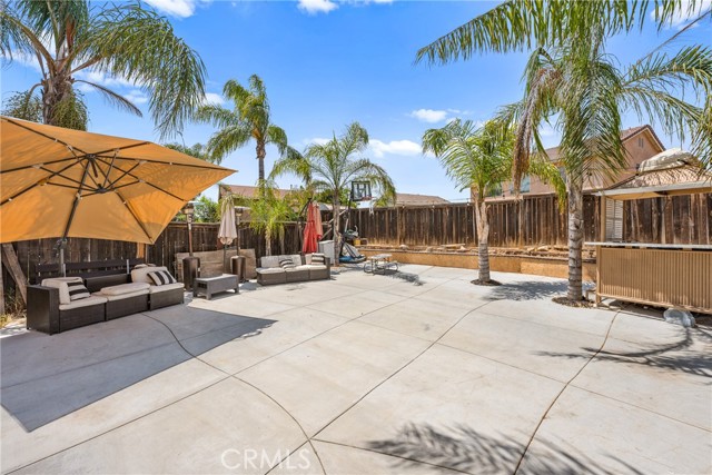Detail Gallery Image 27 of 35 For 1034 Huntington Way, Perris,  CA 92571 - 4 Beds | 2/1 Baths
