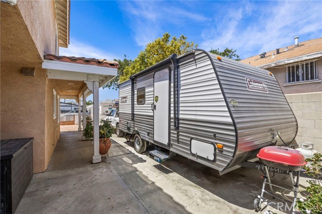 Detail Gallery Image 39 of 39 For 1709 S Townsend St, Santa Ana,  CA 92704 - 4 Beds | 2/1 Baths