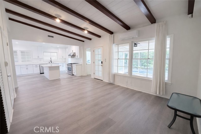 Detail Gallery Image 7 of 22 For 18 Woodland Ln, Arcadia,  CA 91006 - 3 Beds | 2 Baths