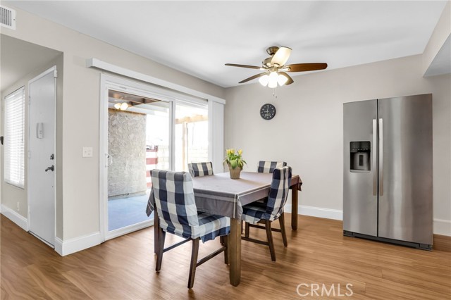 Detail Gallery Image 4 of 38 For 2766 via Hacienda #102,  Fullerton,  CA 92835 - 3 Beds | 2/1 Baths