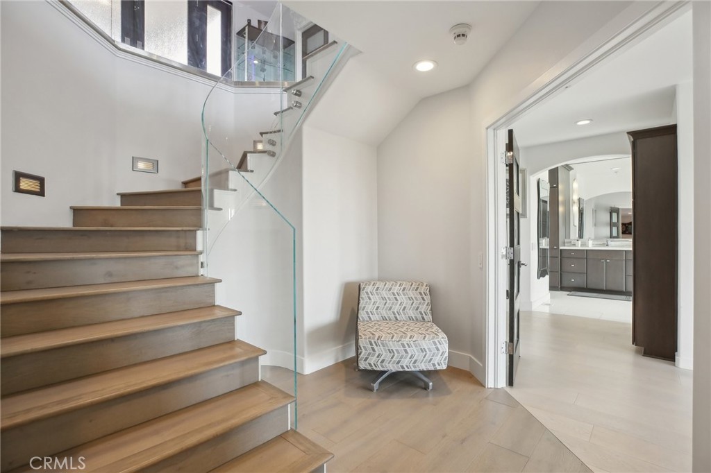 239e06dc 1bbb 415e 849f 3354fec6c3e1