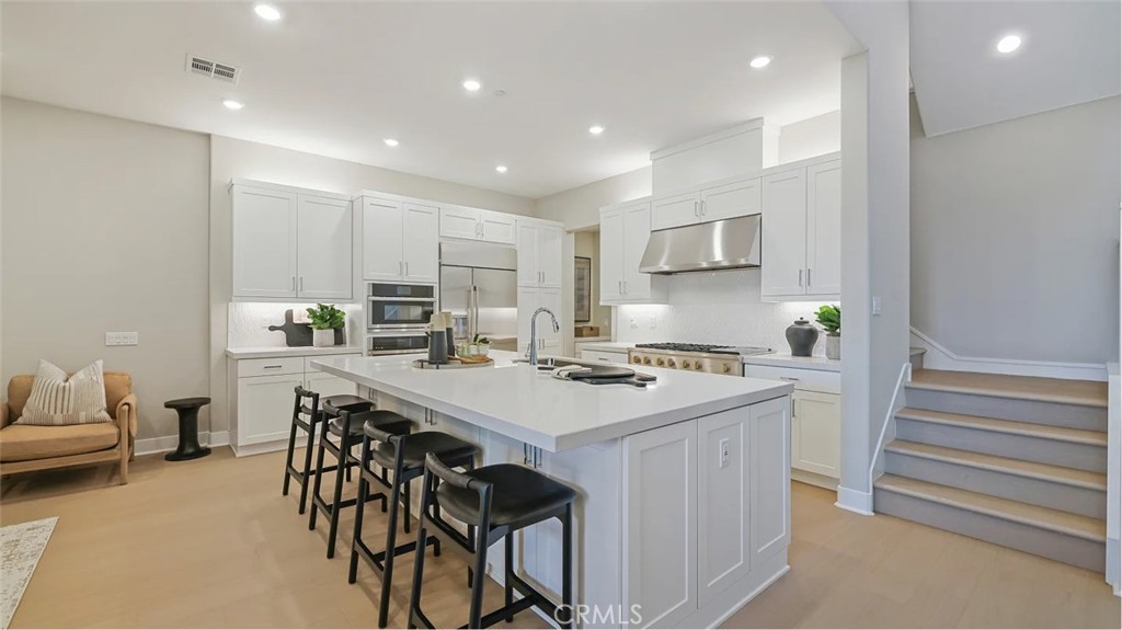 1185 Snowberry Place