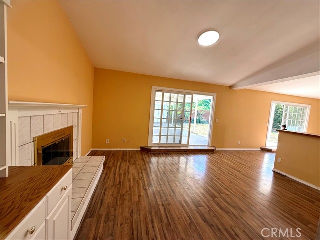 Detail Gallery Image 12 of 29 For 2958 Rosette, Simi Valley,  CA 93065 - 4 Beds | 2 Baths