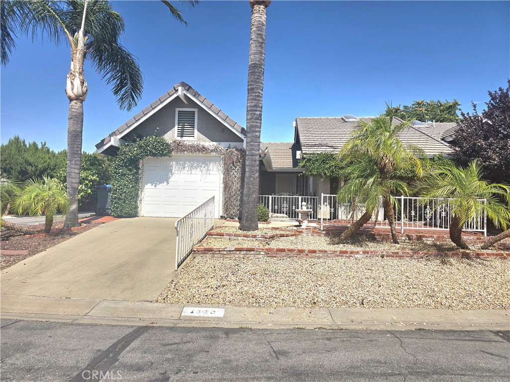 1333 Van Buren Circle