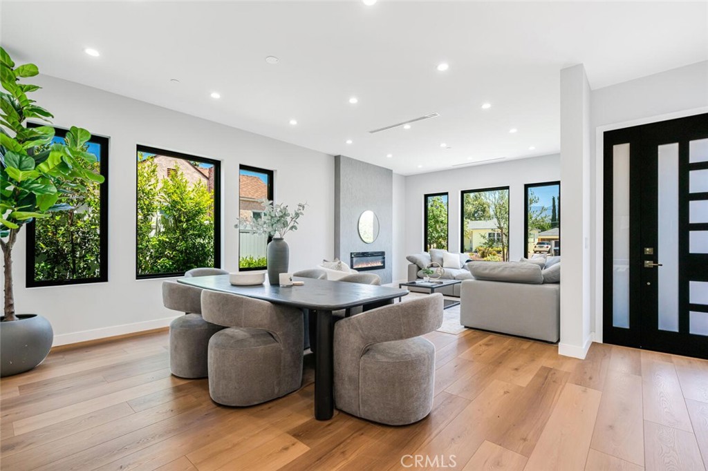 251 S Griffith Park DriveBurbank image #8