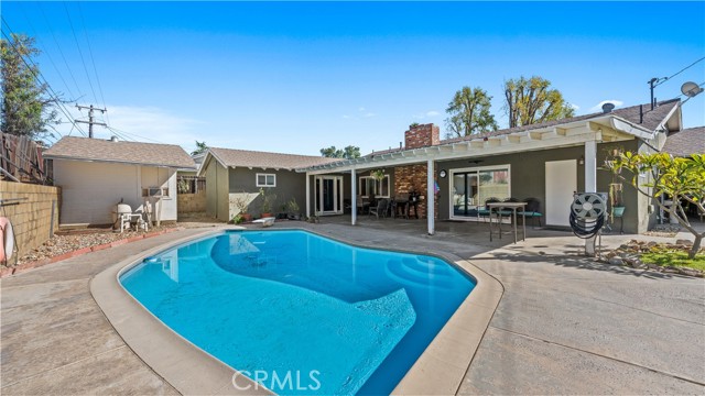 Image 27 of 41 For 7171 Font Avenue