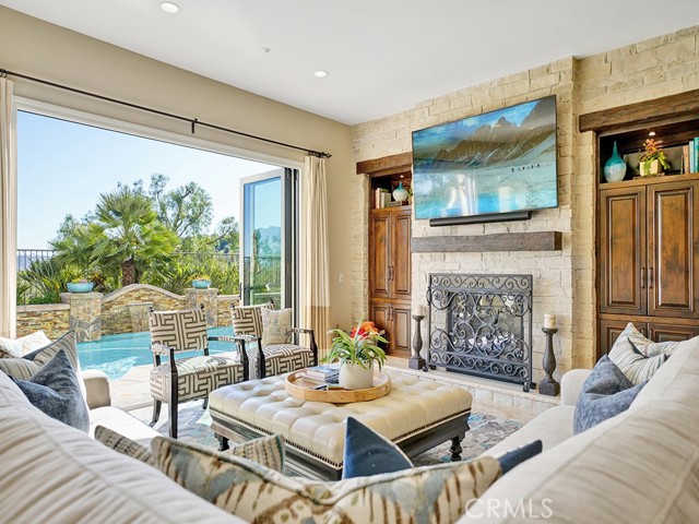 Detail Gallery Image 19 of 74 For 51 Calle Vista Del Sol, San Clemente,  CA 92673 - 5 Beds | 5/1 Baths
