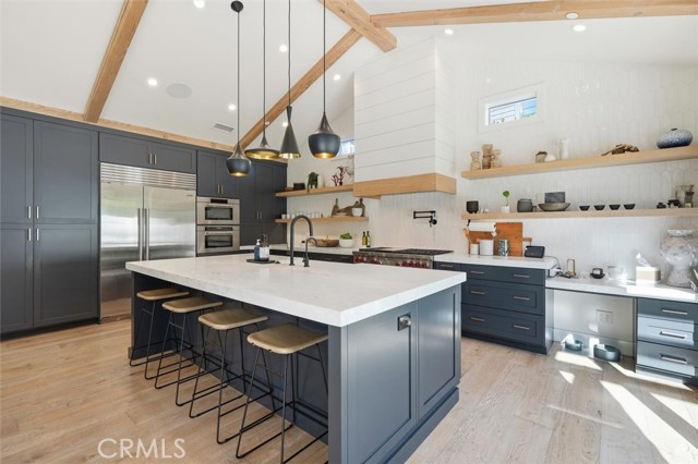 Detail Gallery Image 9 of 38 For 2848 Carob, Newport Beach,  CA 92660 - 5 Beds | 4/1 Baths