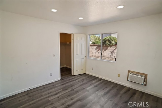 Detail Gallery Image 8 of 23 For 447 W Avenue J12, Lancaster,  CA 93534 - 4 Beds | 3 Baths