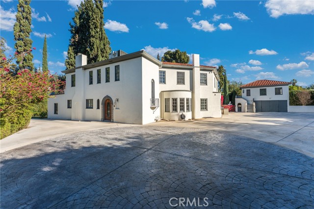 Detail Gallery Image 4 of 41 For 1205 W Highland Ave, Redlands,  CA 92373 - 4 Beds | 3/2 Baths