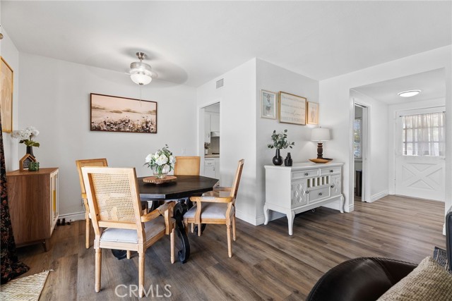 16208 Heathfield Drive, Whittier CA: https://media.crmls.org/medias/23a237a1-f7c6-4d94-8073-febb91c948e4.jpg
