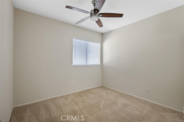 Detail Gallery Image 30 of 43 For 1868 Day Lily Ln, Simi Valley,  CA 93065 - 3 Beds | 2/1 Baths