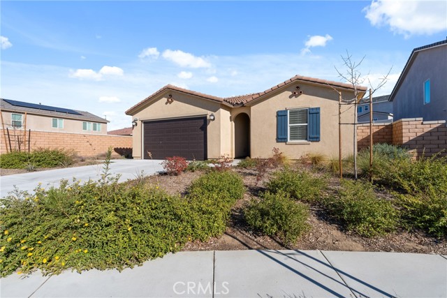 7640 Sweet Ranch Circle, Riverside CA: https://media.crmls.org/medias/23a2e2f9-7329-4448-97be-0b7528d34728.jpg