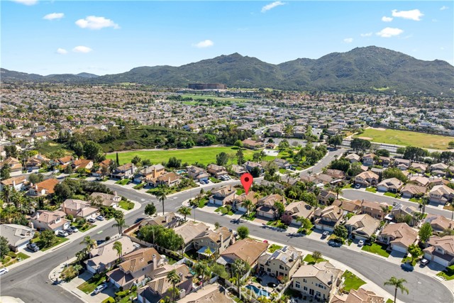 Detail Gallery Image 9 of 28 For 45071 Corte Bravo, Temecula,  CA 92592 - 3 Beds | 2 Baths