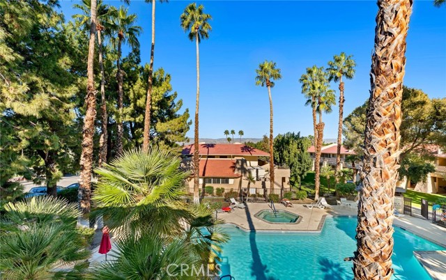 Detail Gallery Image 3 of 17 For 2812 N Auburn Ct #202,  Palm Springs,  CA 92262 - 1 Beds | 1 Baths