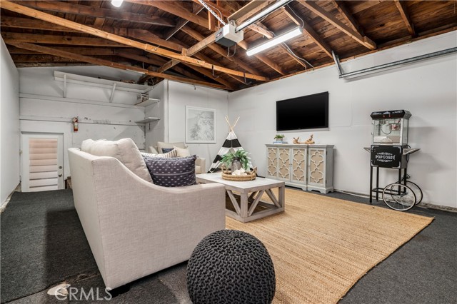 1506 Harper Avenue, Redondo Beach, California 90278, 4 Bedrooms Bedrooms, ,1 BathroomBathrooms,Residential,Sold,Harper,SB21222844