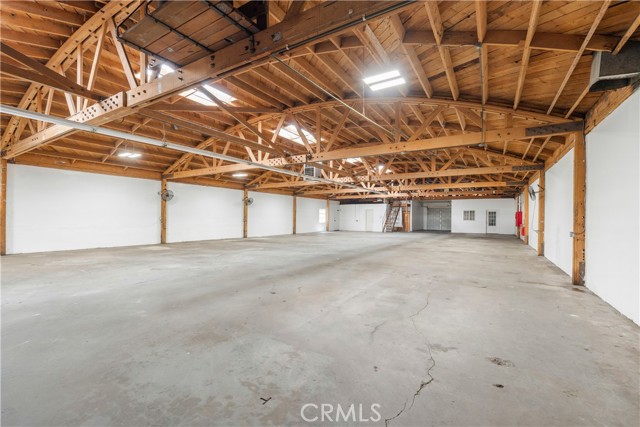 821 W Olive Street, Inglewood, California 90301, ,Commercial Lease,For Rent,821 W Olive Street,CRPW24179459