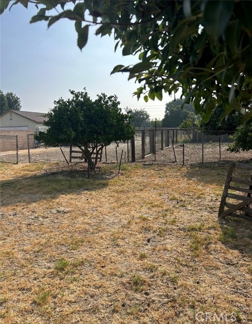 12765 Ross Avenue, Chino CA: https://media.crmls.org/medias/23a4a612-3fed-44a4-a268-5262344f6c9b.jpg