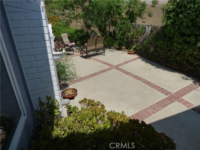 Detail Gallery Image 22 of 25 For 5650 Lake Lindero Dr, Agoura Hills,  CA 91301 - 3 Beds | 2 Baths