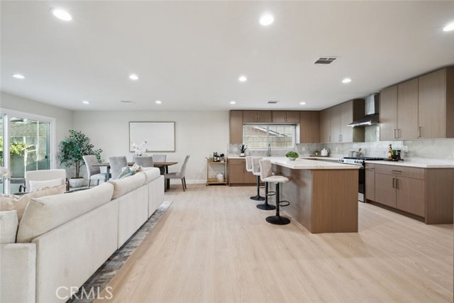 12750 Rajah Street, Sylmar CA: https://media.crmls.org/medias/23a50b71-6bd6-4163-a026-b69737a19472.jpg