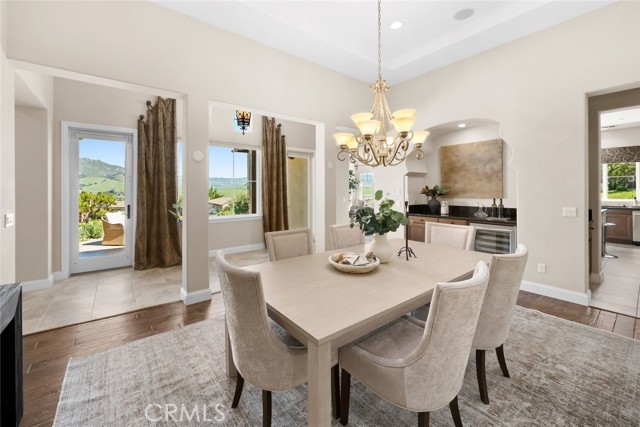 Detail Gallery Image 12 of 75 For 1675 Nasella Lane, San Luis Obispo,  CA 93405 - 4 Beds | 4/1 Baths