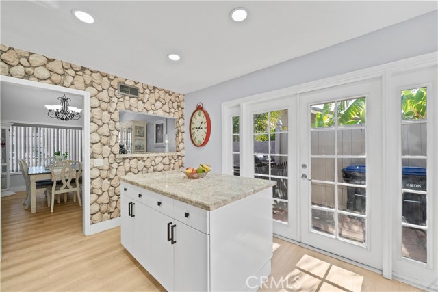 25261 Grissom Road, Laguna Hills CA: https://media.crmls.org/medias/23a65f31-625a-4933-b4a7-6ea8c9450188.jpg