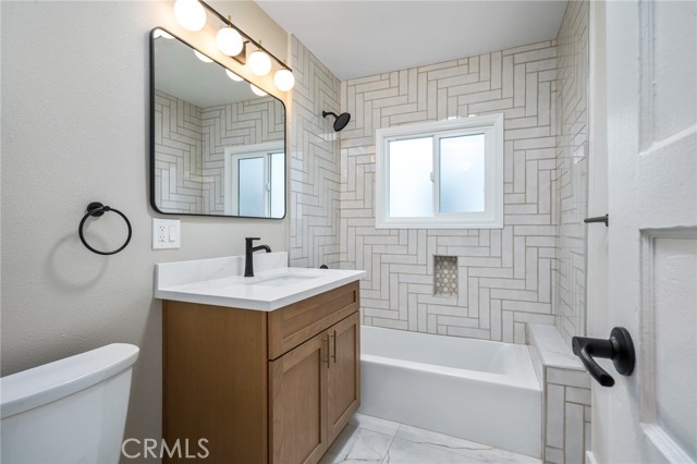 Detail Gallery Image 17 of 35 For 6030 Madden, Los Angeles,  CA 90043 - 2 Beds | 1 Baths