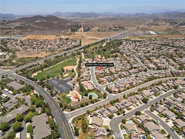 32035 Old Country Court, Winchester CA: https://media.crmls.org/medias/23a745e8-6786-46a8-bb38-540edd7382f3.jpg
