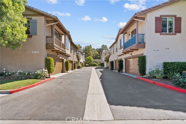 Detail Gallery Image 46 of 48 For 24019 Amphora, Valencia,  CA 91354 - 2 Beds | 2 Baths