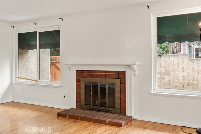 Image 12 of 36 For 915 Church Street