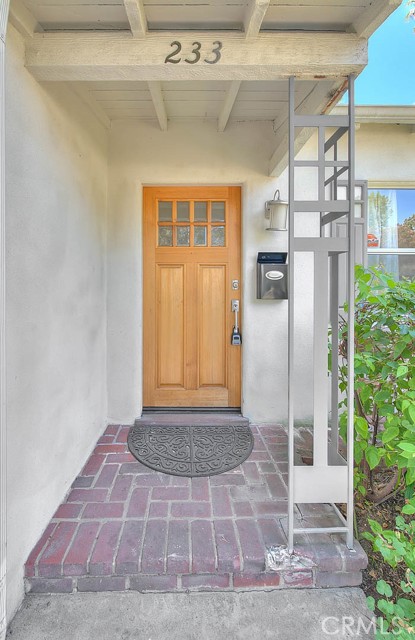 Detail Gallery Image 7 of 62 For 233 N Mission Dr, San Gabriel,  CA 91775 - 3 Beds | 2 Baths