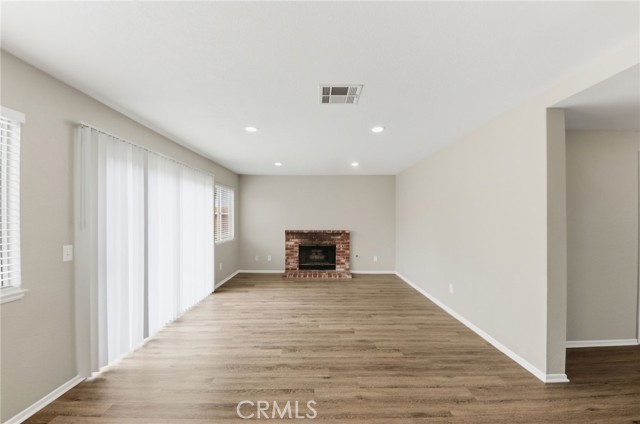 Detail Gallery Image 8 of 42 For 24808 Half Dome Ct, Murrieta,  CA 92562 - 4 Beds | 3 Baths