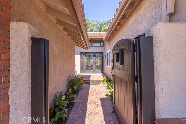 Detail Gallery Image 5 of 62 For 22481 Almaden, Mission Viejo,  CA 92691 - 4 Beds | 2/1 Baths