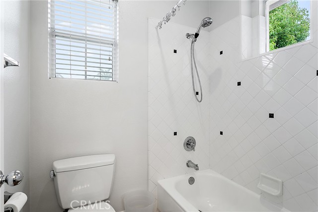 Detail Gallery Image 19 of 27 For 54 Laurelhurst Dr, Ladera Ranch,  CA 92694 - 4 Beds | 4 Baths