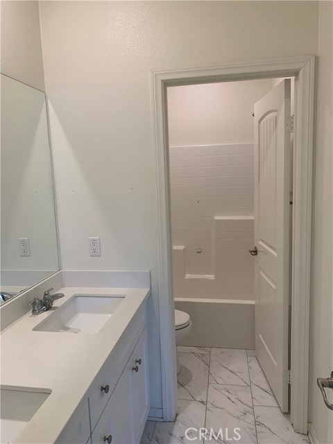 Detail Gallery Image 15 of 27 For 7135 Montecito Ln, Corona,  CA 92880 - 4 Beds | 3/1 Baths