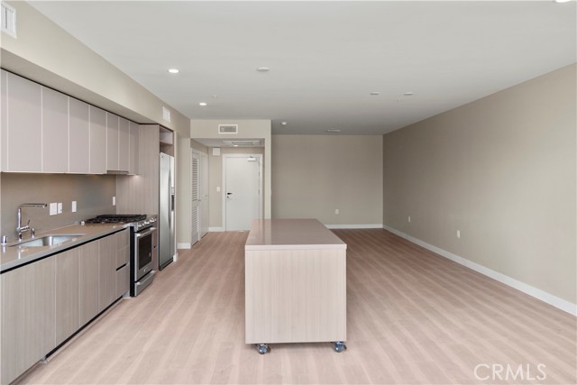 Detail Gallery Image 8 of 24 For 39 S Los Robles Ave #3006,  Pasadena,  CA 91101 - 1 Beds | 1 Baths