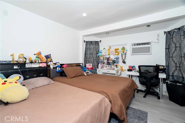 Image 22 of 48 For 1314 Helen Drive