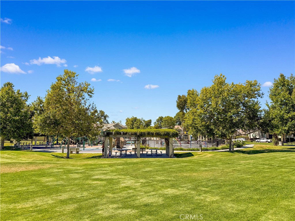 https://media.crmls.org/medias/23aaeedf-7b62-4ec9-83bb-10a251d047e8.jpg?preset=X-Large