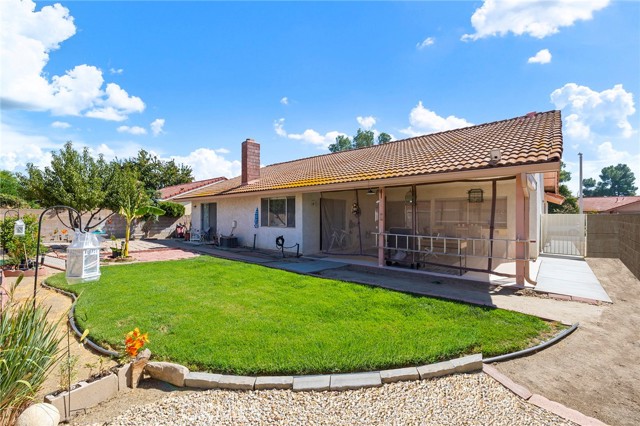 Detail Gallery Image 28 of 50 For 2010 Silver Oak Way, Hemet,  CA 92545 - 3 Beds | 2 Baths