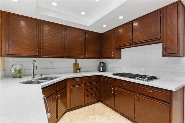 Detail Gallery Image 12 of 47 For 19 Sarena, Irvine,  CA 92612 - 3 Beds | 2/1 Baths