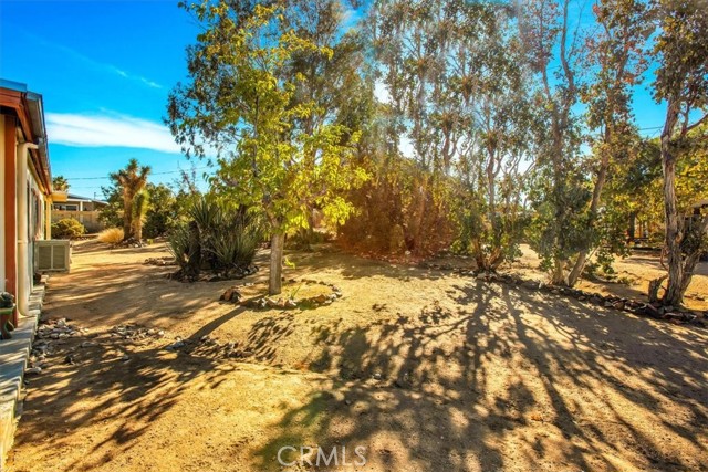 Detail Gallery Image 29 of 39 For 8318 Palomar Ave, Yucca Valley,  CA 92284 - 2 Beds | 2 Baths