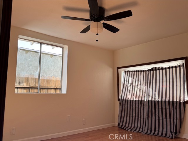 Detail Gallery Image 9 of 30 For 6060 6060 Myrtle Ave, Long Beach,  CA 90805 - 2 Beds | 1 Baths