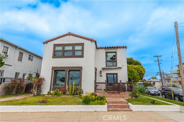 5 Loma Avenue, Long Beach, California 90803, ,Multi-Family,For Sale,Loma,NP24068688