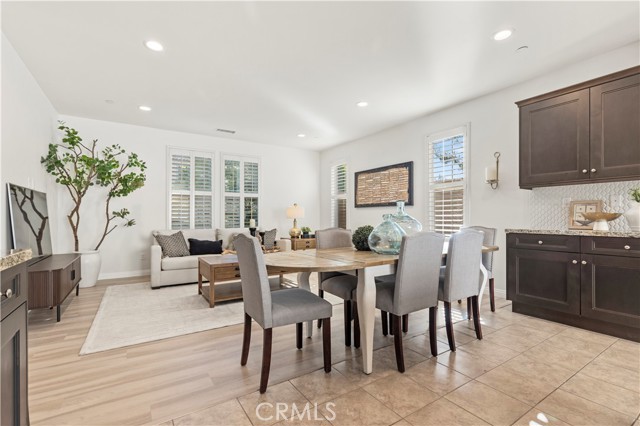 115 Hollow Tree, Irvine CA: https://media.crmls.org/medias/23accfcc-5e74-471f-b96e-18f61831291b.jpg